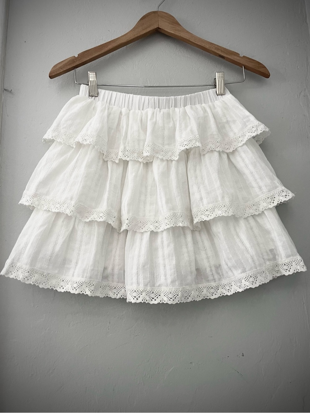 White Layered Skirt Mini White Size M Cotton Tiered Crochet lace ruffle WORN 1X